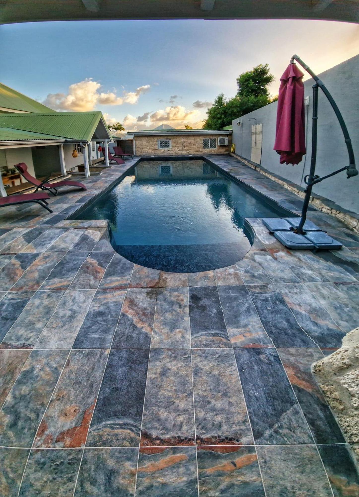 Villa 6-10 Pers, Vue Mer, Piscine Privee, Plage A Pieds Le Gosier  Exterior photo